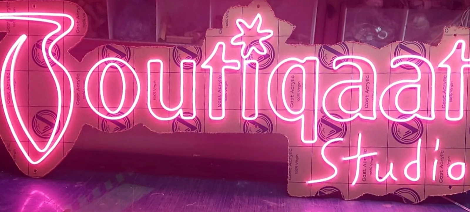 Neon light signage for a Riyadh business