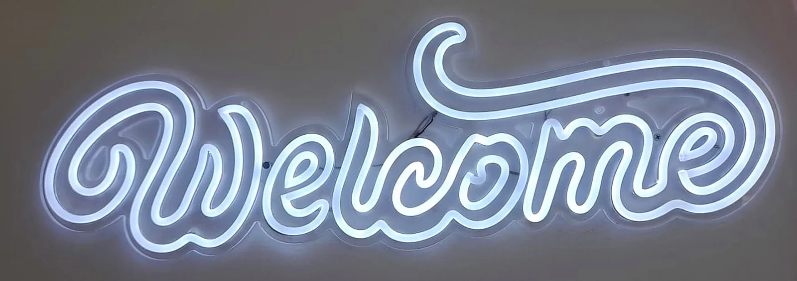 Bespoke neon light sign installed by Al-Rashid Sign, Riyadh